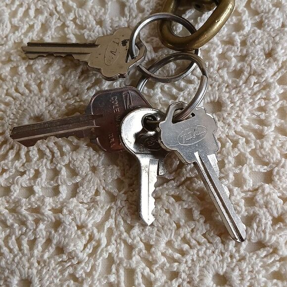 Vintage 3" Solid Brass Heavy Swivel Lobster Hook Spring Clasp with KEYS - Picture 10 of 11